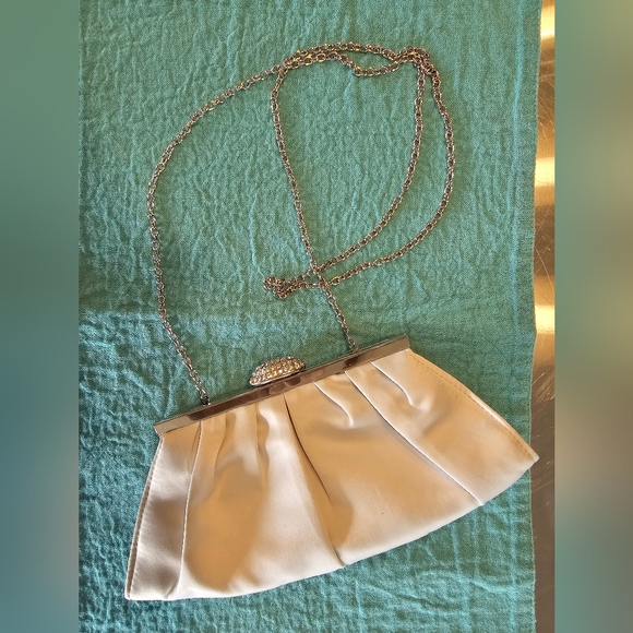 Vintage La Regale Clutch/Shoulder Bag with rhinestone clasp closure (light grey/ - Picture 1 of 10